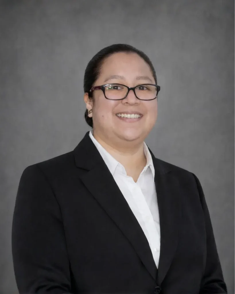 Headshot of Misha Gifford, owner of Meticulous Bookkeeping that offers Colorado Springs bookkeeping services